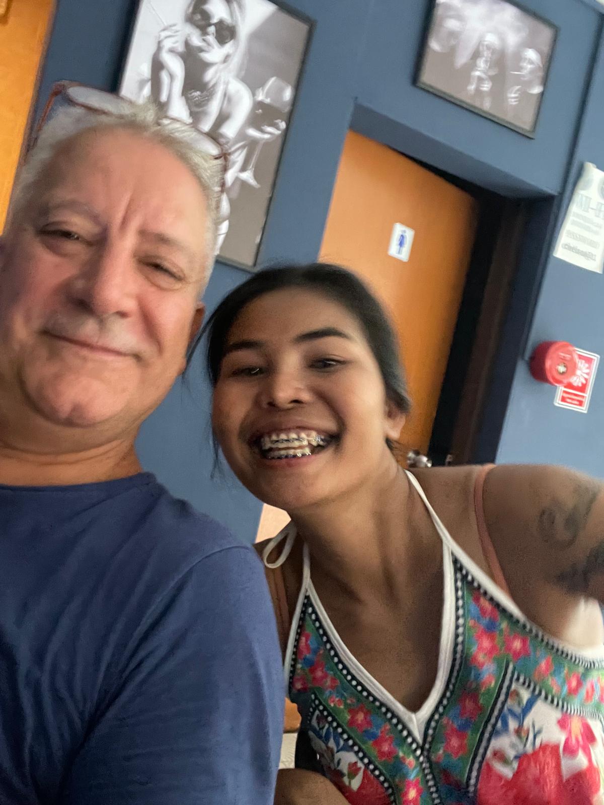 Good times at Jonnie's Bar